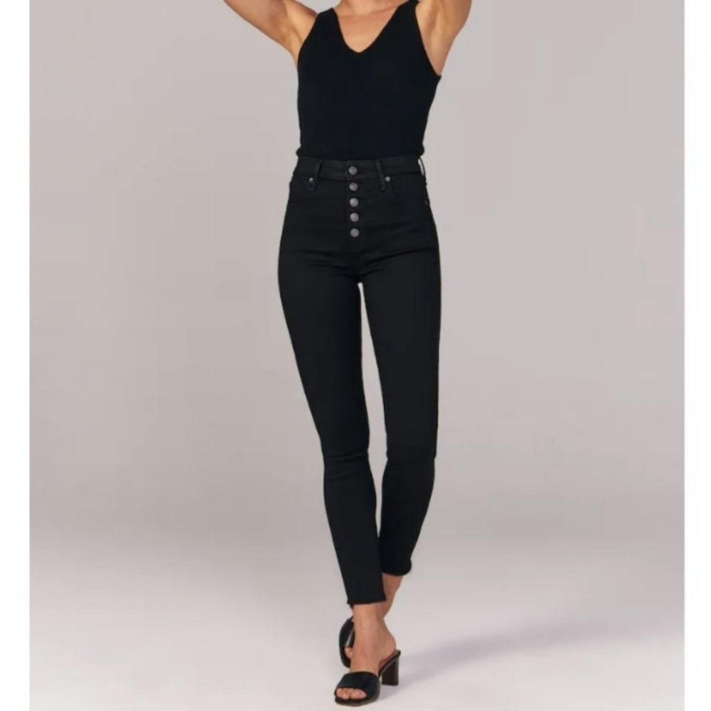 Abercrombie & Fitch Black High Rise Super Skinny Ankle Denim size 26